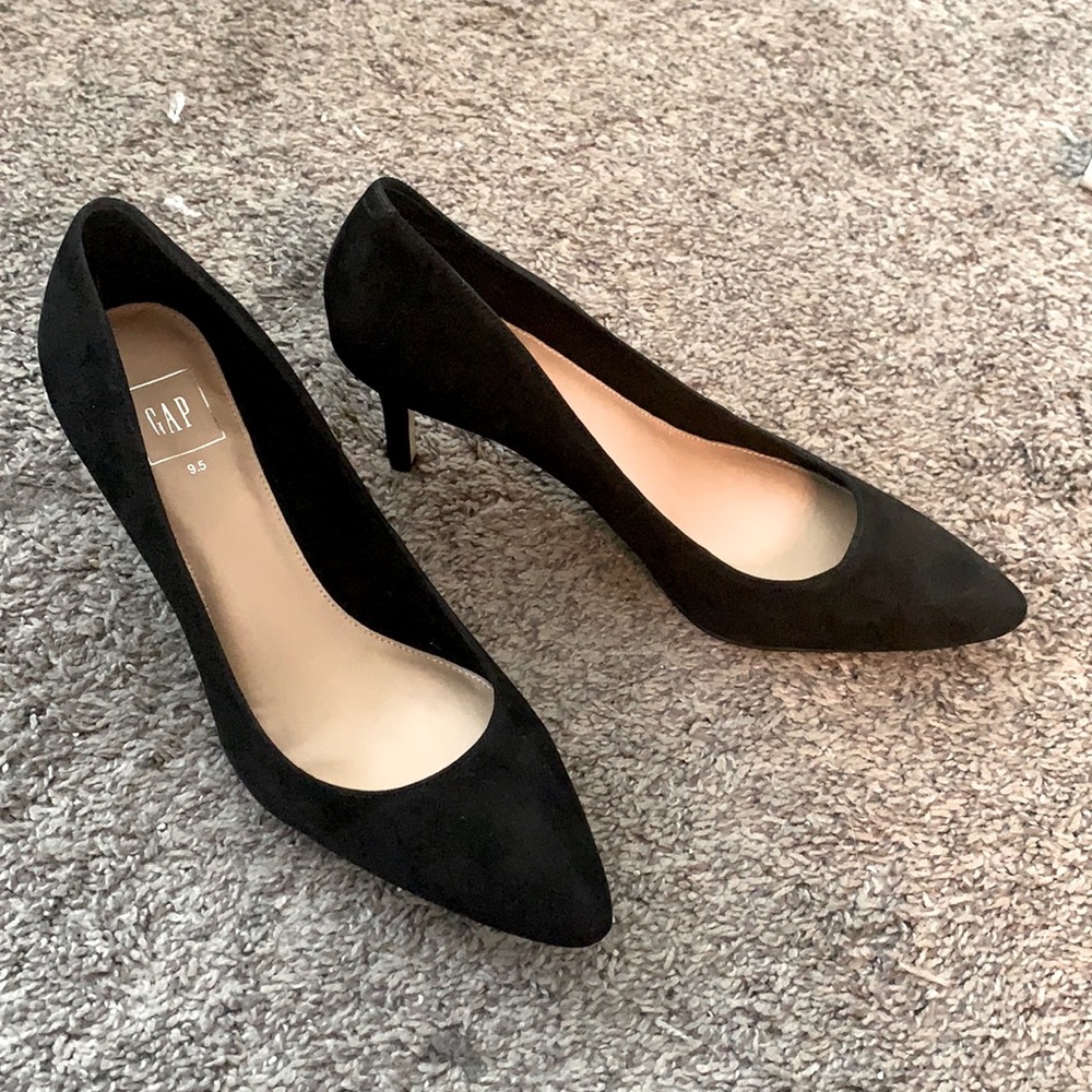 Classic black heels